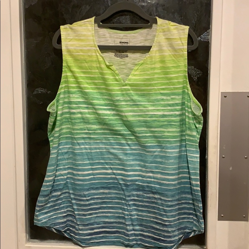 Sleeveless Teeshirt